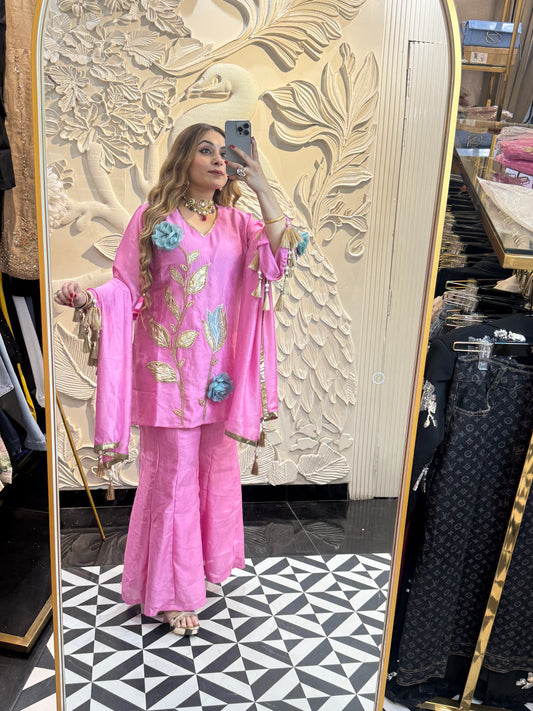MEHNAZ